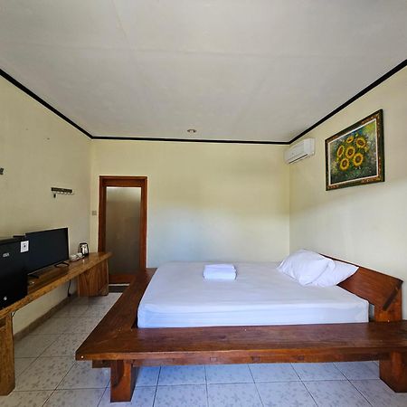 Mysterieus Gili Air Apartment Exterior photo