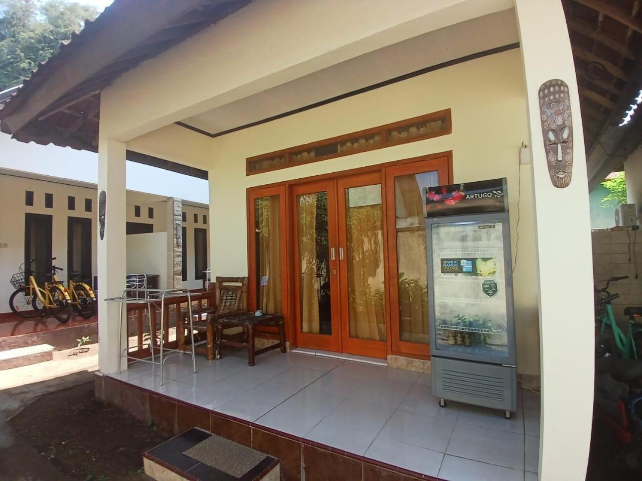 Mysterieus Gili Air Apartment Exterior photo